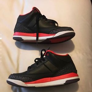 Jordan 3 retro ps “bright crimson” 3Y